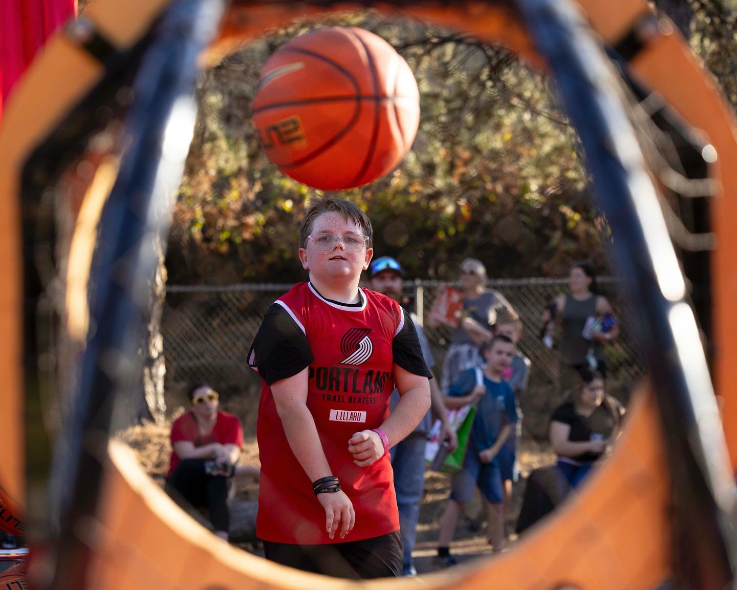 alt, 尔斯举办篮