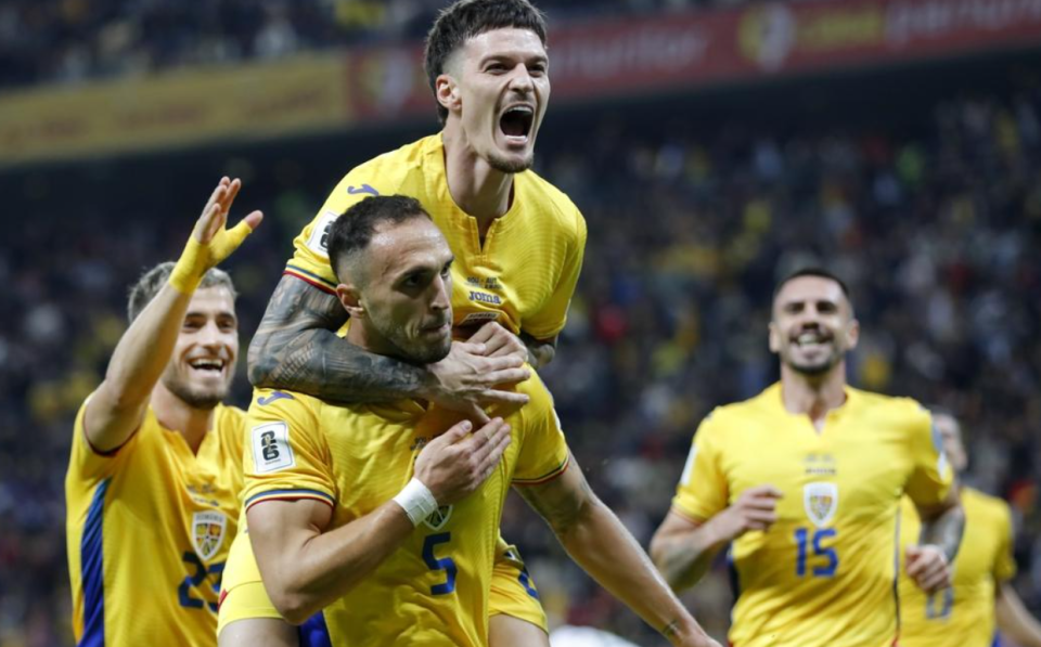 奥地利踢出, https, 上场